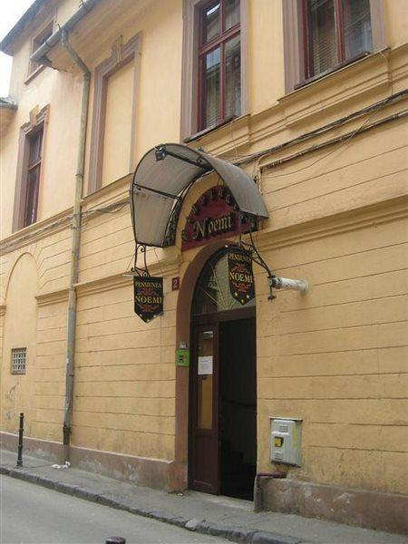 Pension Noemi Braşov Esterno foto