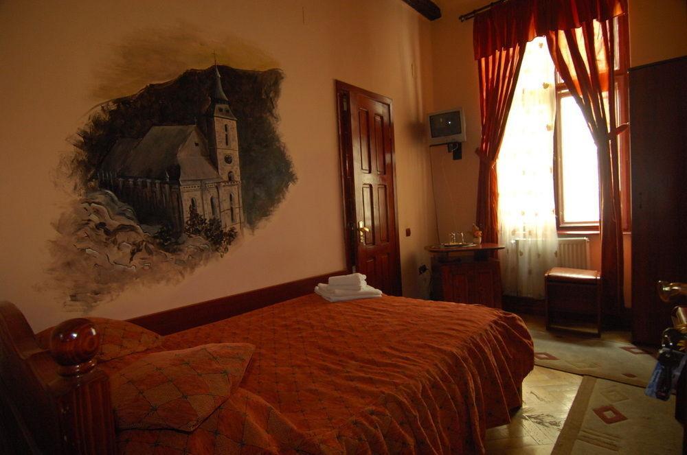 Pension Noemi Braşov Esterno foto